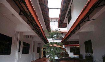 Deccan Valley Resorts Lonavala Buitenkant foto